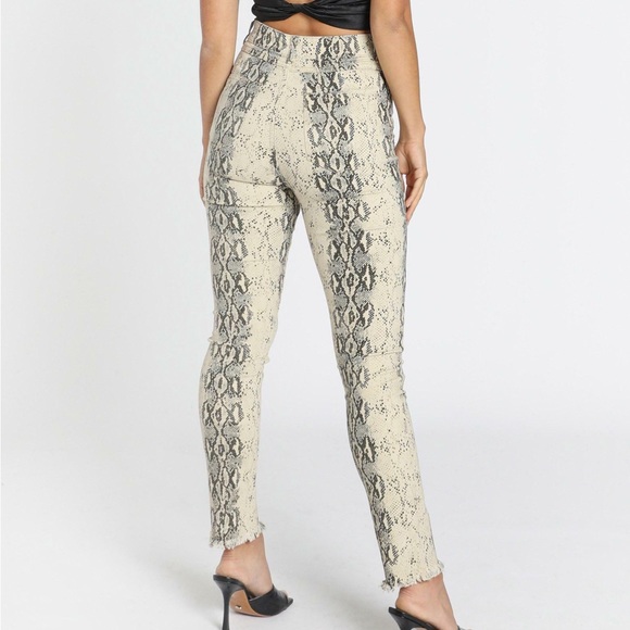 LIONESS PANTS - Picture 4 of 11